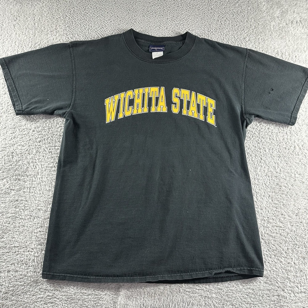 VINTAGE Wichita State Shirt Mens‎ Medium Black Spell Out Jansport